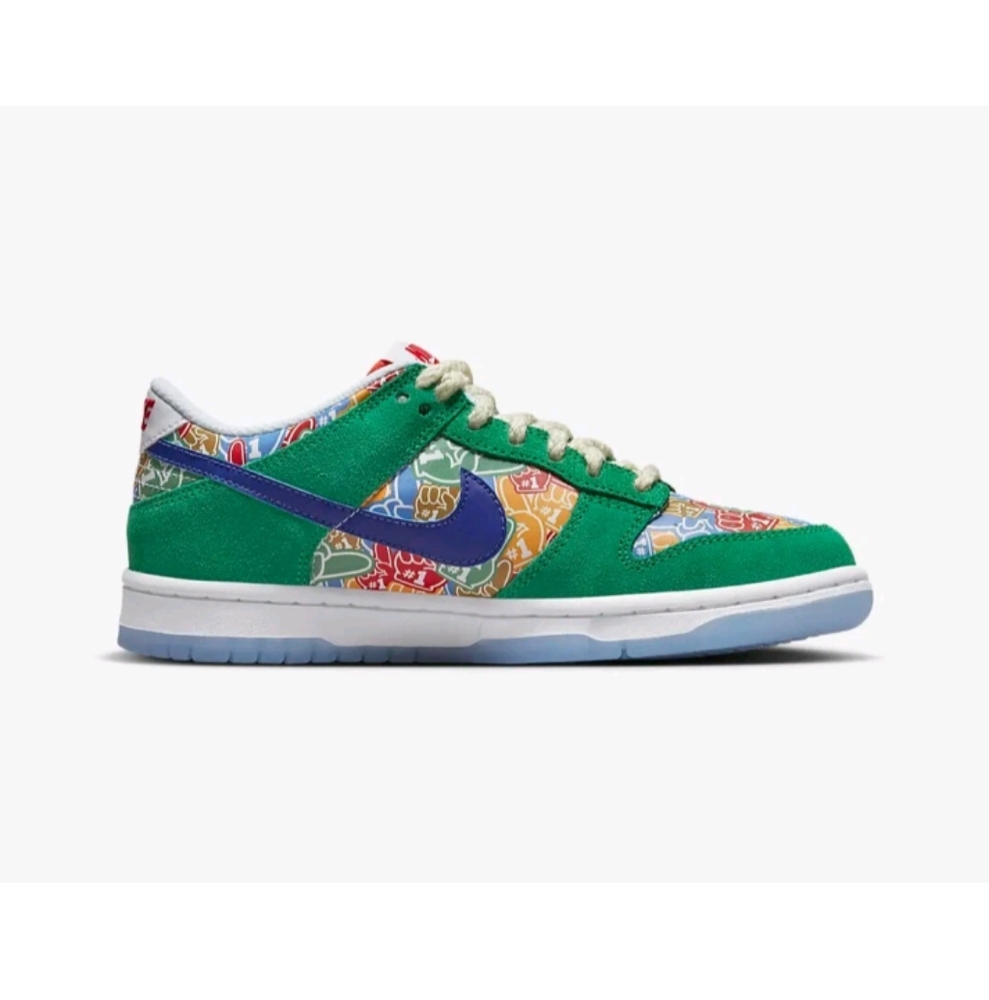 Nike Dunk Low "Foam Finger" GS DZ5299-300 Size 6Y Fast Ship